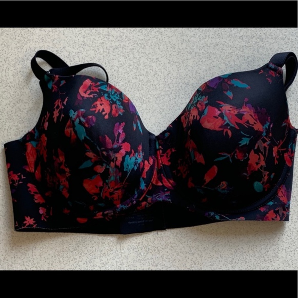 Soma Vanishing Back Floral Bra